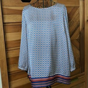 Silky Merona wrist-length sleeve tunic